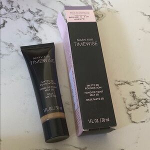 Mary Kay Timewise Matte 3D Foundation - Bronze